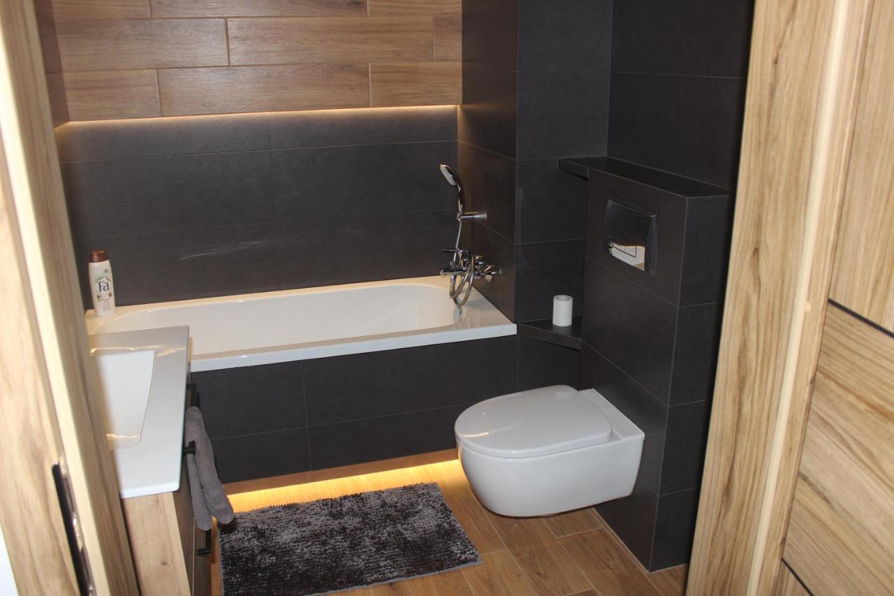 Apartament Chopina อัวมิยังกิ ภายนอก รูปภาพ