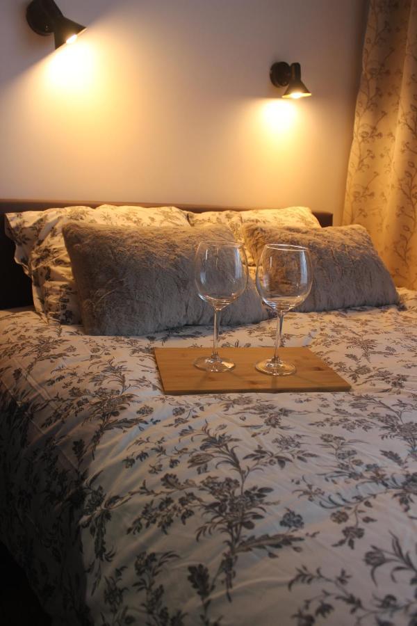 Apartament Chopina อัวมิยังกิ ภายนอก รูปภาพ